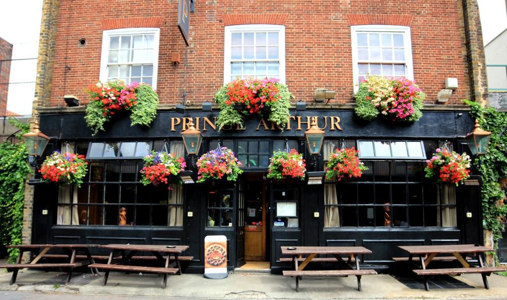 Prince Arthur Londres Exterior foto